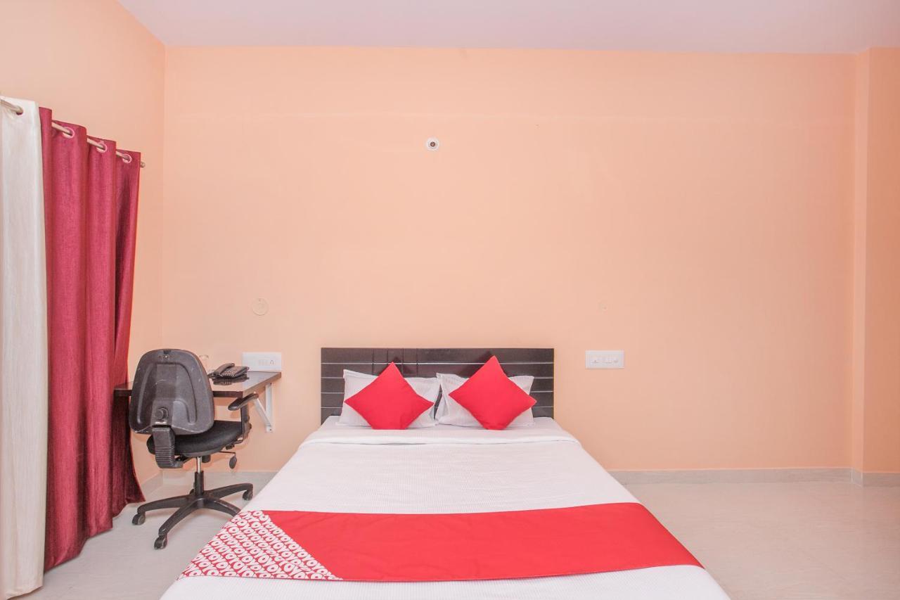 Oyo 24069 Flagship Aaira Inn บังกาลอร์ ภายนอก รูปภาพ
