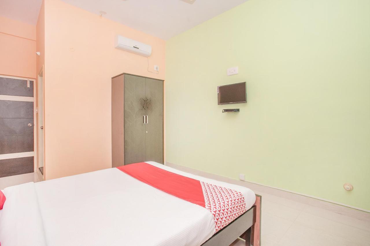 Oyo 24069 Flagship Aaira Inn บังกาลอร์ ภายนอก รูปภาพ