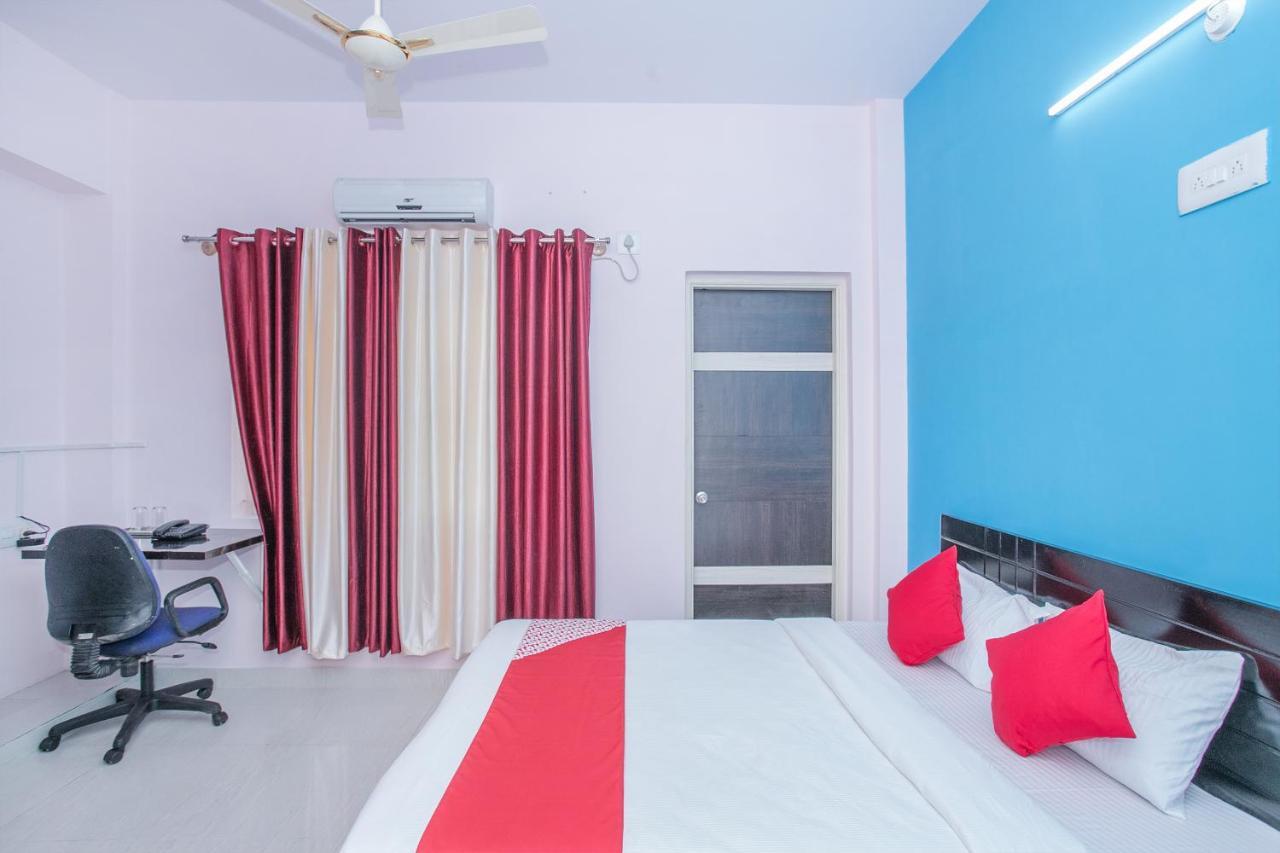 Oyo 24069 Flagship Aaira Inn บังกาลอร์ ภายนอก รูปภาพ