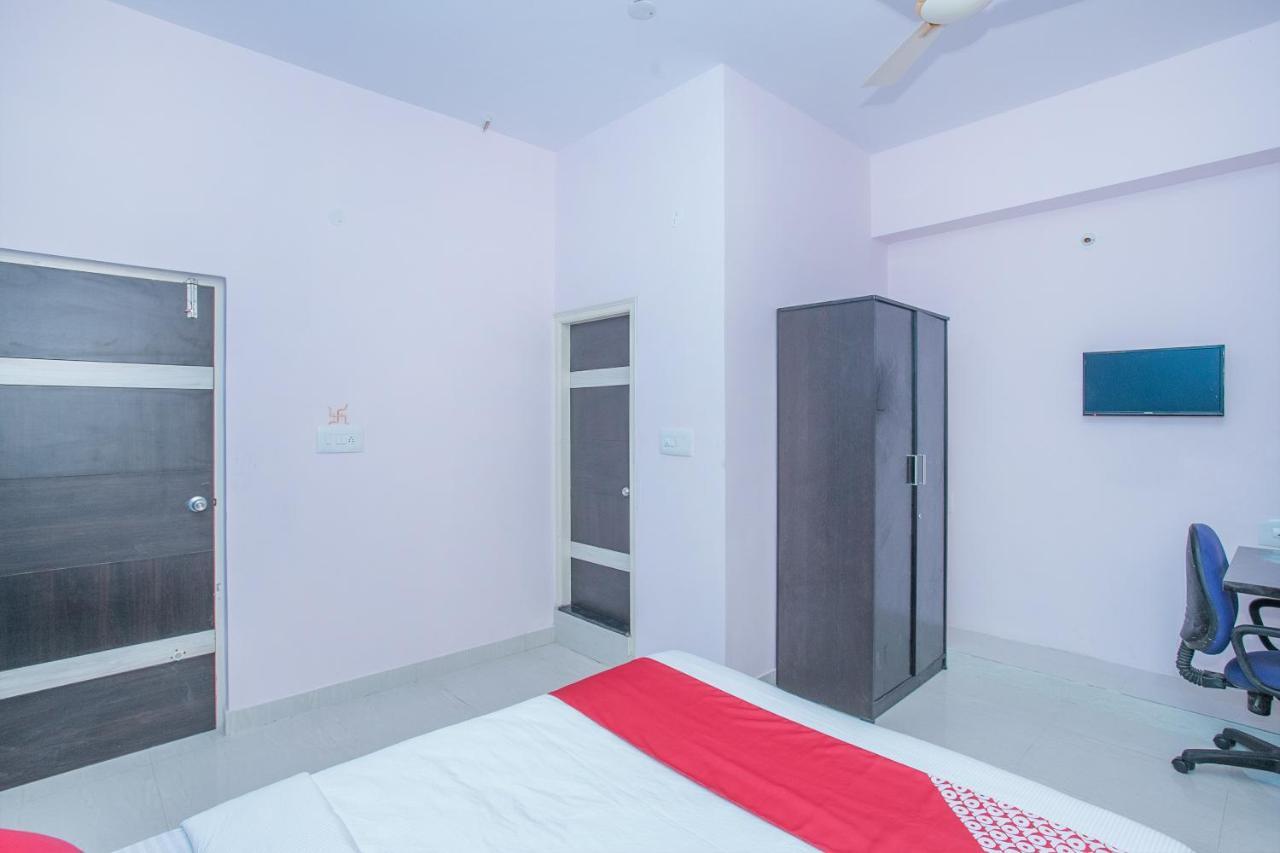 Oyo 24069 Flagship Aaira Inn บังกาลอร์ ภายนอก รูปภาพ